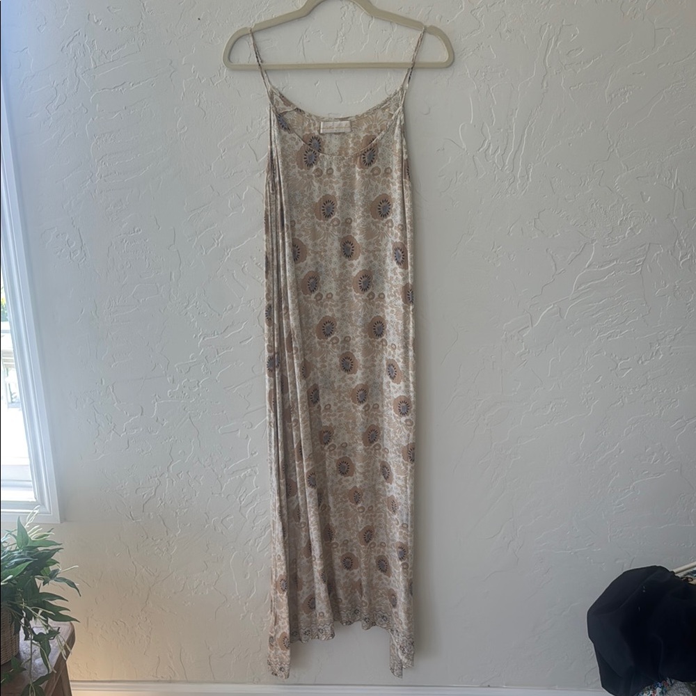Natalie Martin HEATHER MAXIDRESS IN VINTAGE FLOWERS SAND